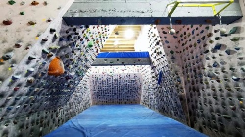 Trapagarango EAJ-PNVk udal rokodromoa berriro irekitzea eskatu du eta tokiko gobernuaren kudeaketa falta kritikatu du