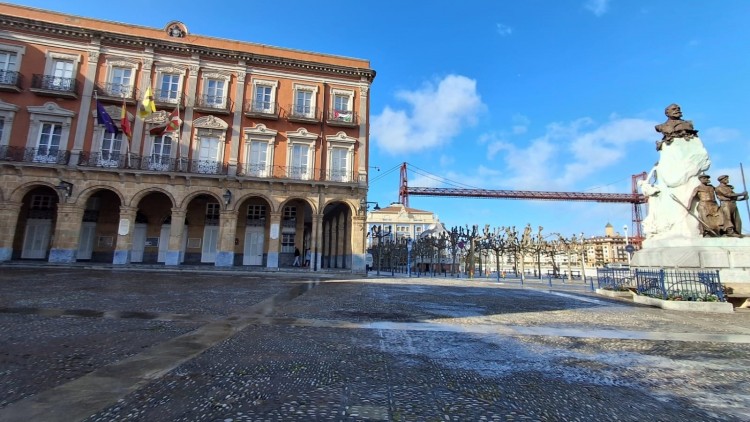 Portugaleteko EAJ-PNVk hiribildua helmuga turistiko gisa indartzeko plana geldirik dagoela salatu du