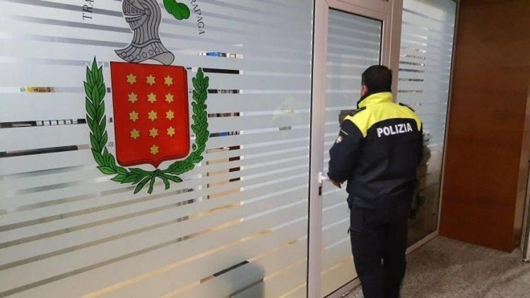 Trapagarango EAJ-PNVk Udaltzain faltak eragindako beste gorabehera bat salatu du, eta alkateari erantzukizunak eskatu dizkio