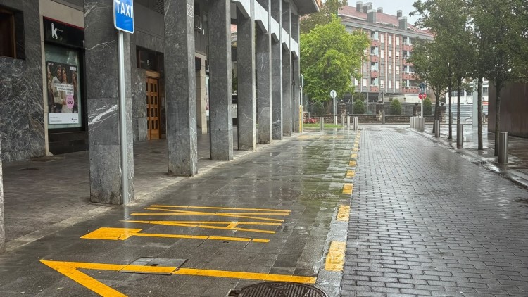 Zornotzako EAJ-PNVk Auzotaxiren zabalkuntza balioetsi du, Gobernu taldeak auzoekin eta mugikortasunaren hobekuntzarekin duen konpromisoaren erakusgarri