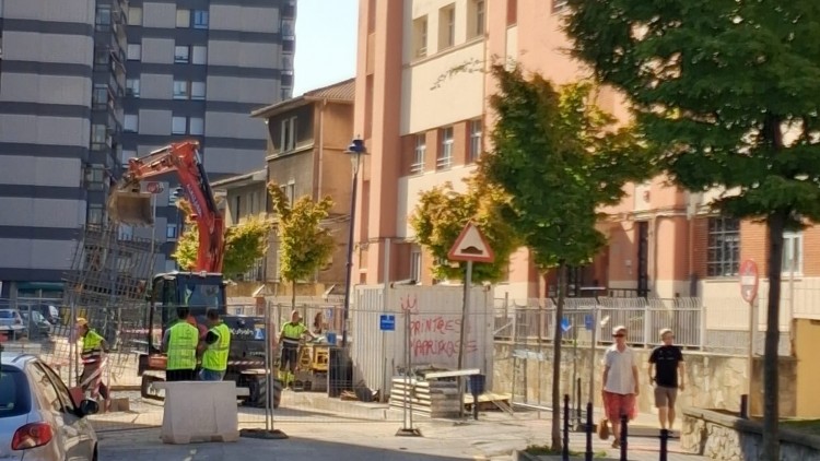 Portugaleteko EAJ-PNVk hiribilduko ikastetxeetarako sarbideetako bide-segurtasunaren berrikuspen integrala bultzatu du