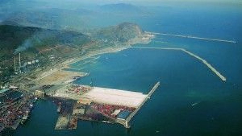 El Puerto de Bilbao  bate su  récord de movimiento de mercancías.