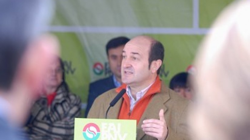 Ortuzar: “Ez da gauza bera Euskadin egon, Euskadin bizi edo Euskaditik pasa eta Euskaditik paso egitea”