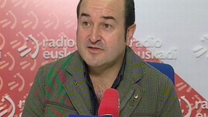 Ortuzar: “Krisi egoeran ez da nahiko hitz egitea, jarduketari ekin behar zaio”