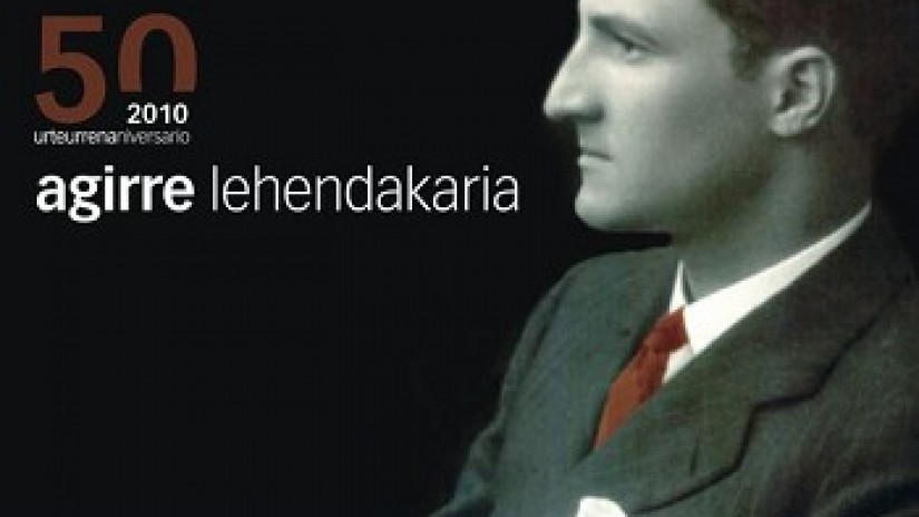 Jeltzaleen ordezkari talde batek omenaldia egin dio Bilbon Agirre Lehendakariari