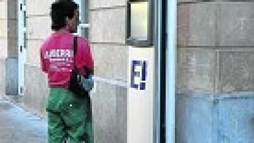 Erandioko Udalak lau pantaila ukigarri kokatu ditu, udalerriaren inguruko informazioa emateko