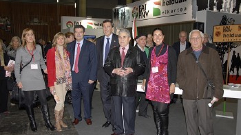Helduak Elkartea promociona información, formación y ocio para los mayores en la XIV Feria Nagusi, este fin de semana en el BEC
