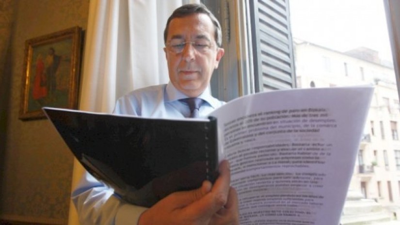 Confío en un nuevo tiempo con Lakua, pero deben desterrar actitudes prepotentes