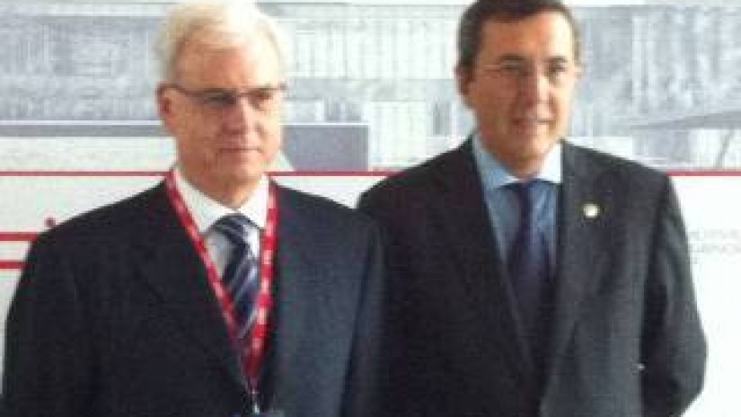 José Luis Bilbao Bizkaiko Ahaldun Nagusiak Tenneco-Ermuaren berrikuntza unitate berria inauguratu du
