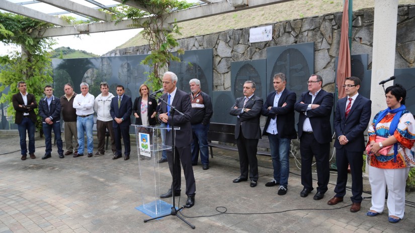 Zierbena eguna 2013