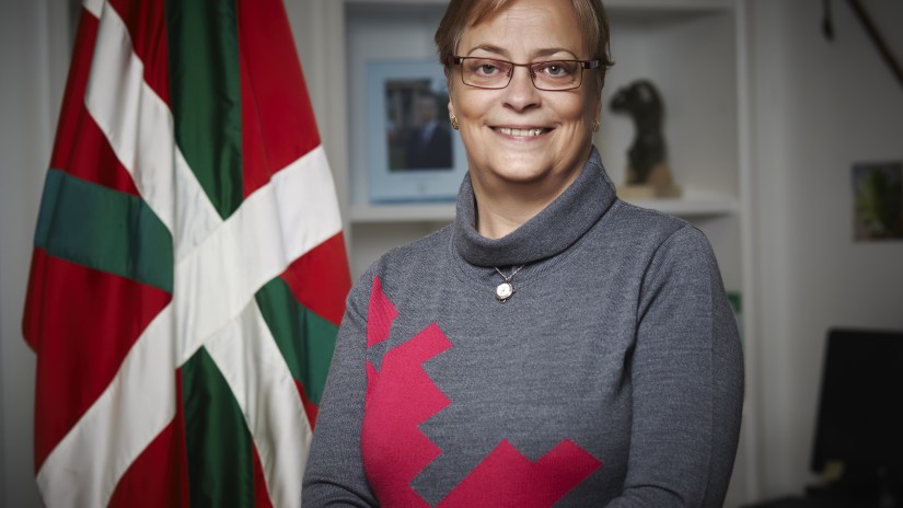Mari Carmen Urbietak herrikideak gonbidatu ditu 