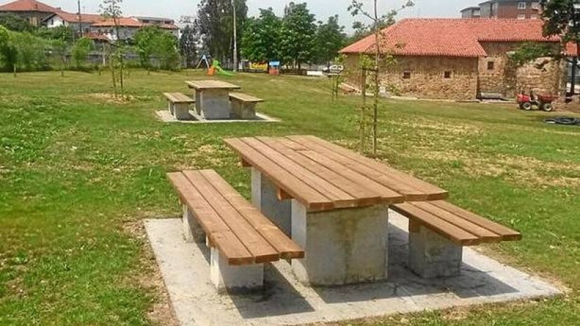 Lezamako Gurutzeko baselizak aisigunea izango du inguruan