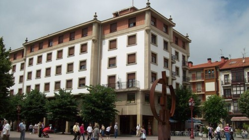 Santurtzik ikasketa-orduak batuko ditu hainbat GKEren alde