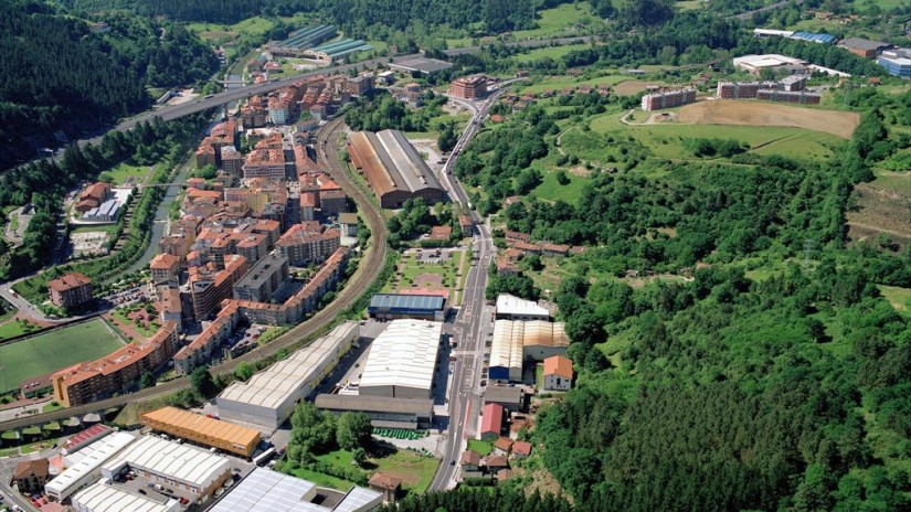 Ugao-Miraballesen genero-ikuspuntutik landuko den hirigintza-diagnostikoa egiteko kontsultan parte hartzera gonbidatzen du Udalak