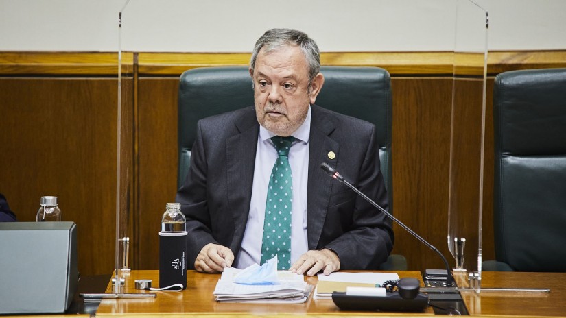 Pedro Azpiazuk Euskadiren berreraikuntza ekonomikoa eta soziala ezarri du XII. legealdiko helburu nagusi gisa