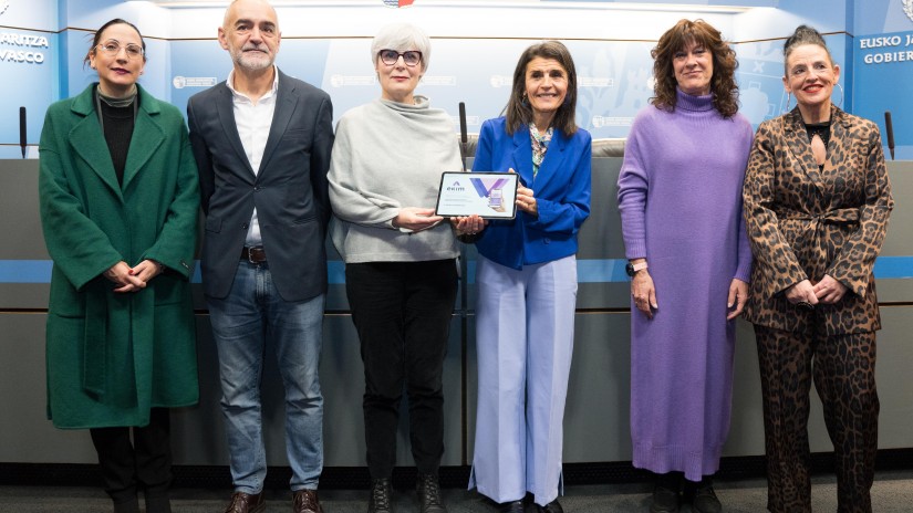 EKIM webgune berriak emakumeen aurkako indarkeria matxistaren biktimentzako informazio erabilgarri guztia zentralizatuko du