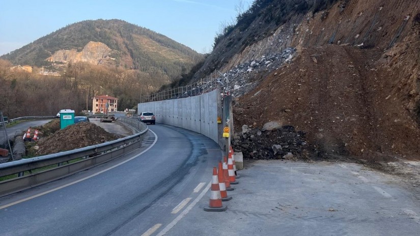 Etxebarriko EAJ-PNVk positibotzat jo ditu bidegorriaren obren lehen asteak, udalerriko mugikortasun iraunkorra indartuko duen proiektu estrategikoa
