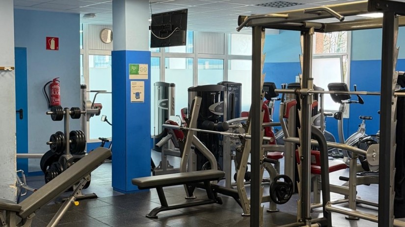 Elorrioko EAJ-PNVk udal kiroldegiaren egoera txarra salatu du, EH Bilduk bultzatutako kudeaketa eredua dela eta