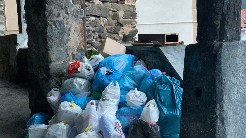 EAJ-PNV denuncia la falta de capacidad de EH Bildu para garantizar una gestión eficaz de los residuos en Lea-Artibai