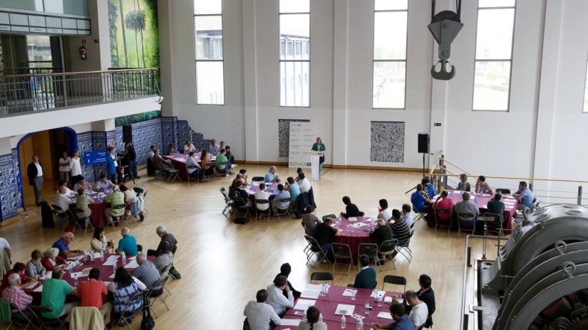 Ehun bat pertsona elkartu dira Barakaldo BizkaiaGO! ekimenean, Bizkaiko EAJ-PNVk hiritarrei zuzendutako abian jarri duen parte hartze egitasmoa