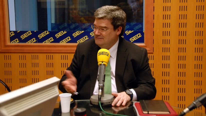 Juan Mari Aburto: “Entzute aktiboa egin behar dugu. Gehiago entzun, gutxiago hitz egin”