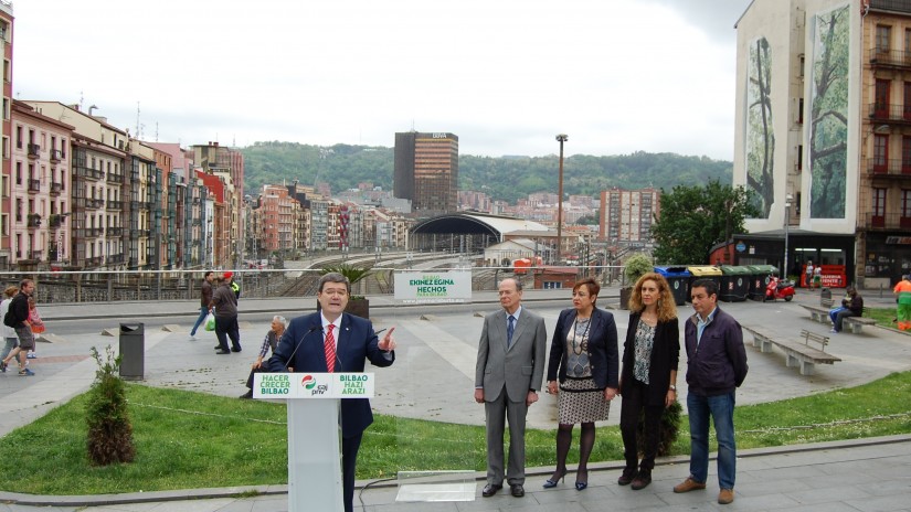 AHTa Bilbora ekartzeko lanak lehenbailehen burutzea eta abiadura handirako tunel baten bidez heltzea nahi du Juan Mari Aburtok