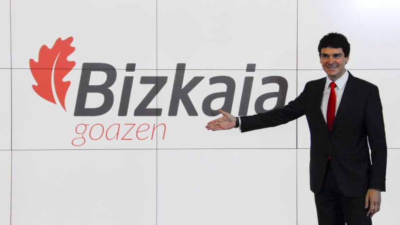 Unai Rementeria presenta ‘Bizkaia Goazen‘, la nueva imagen de la Diputación Foral, tras sus primeros cien días de mandato