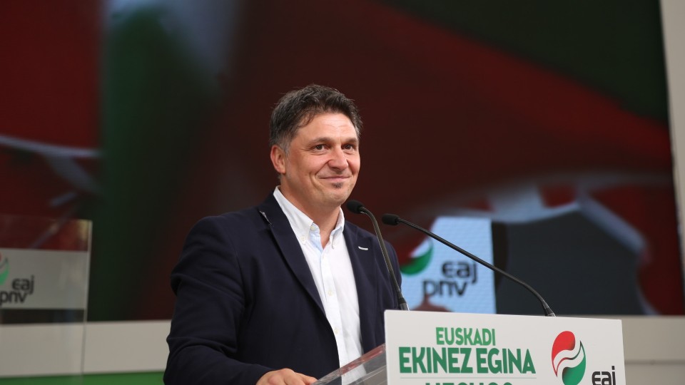 Basauriko mitina - Andoni Busquet Unai Rementeria Iñigo Urkullu Andoni Ortuzar