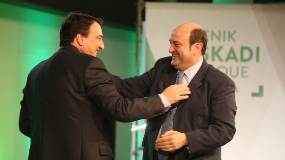 Aitor Esteban - Bizkaiko gizartearekin topaketa