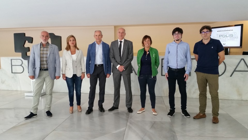 Josu Erkoreka en el debate de UPV-EHU