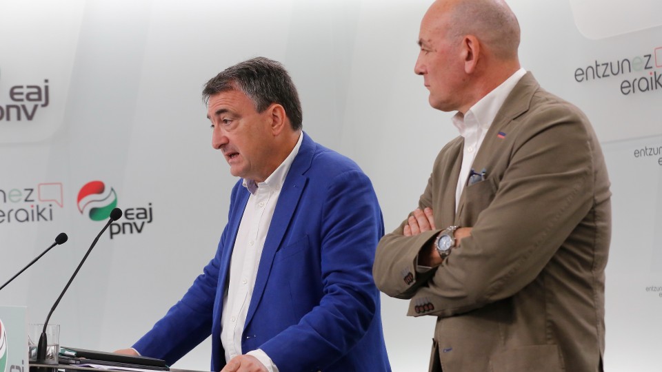 Aitor Esteban eta Joseba Agirretxea - Prentsaurrekoa. Ikus-entzunezko Legea