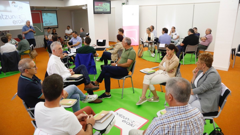 Entzunez Eraiki - Arratia, Padura, Durangaldea