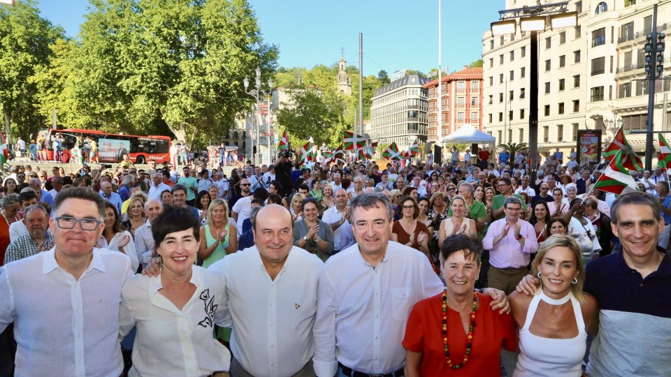 23-J Mitin Festa Euskal Ahotsa Gira - Bilbao Aitor Esteban, Andoni Ortuzar