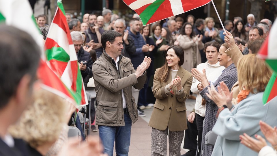 21-A Mitin Donostia. Imanol Pradales, Bakartxo Tejeria, Iñigo Urkullu, Andoni Ortuzar