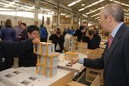 Josu Erkoreka eta Kongresu eta Senaturako Hautagai guztiak. Lantegi Batuak eraikina