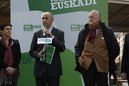 Josu Erkoreka eta Iñaki Azkuna Indautxun