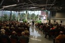 El Palacio Euskalduna de Bilbao lleno de gente