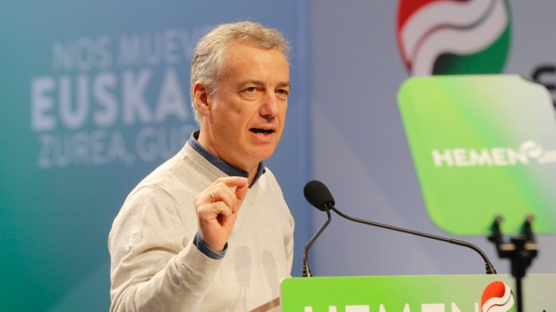 Mitina Barakaldo. Amaia Del Campo, Idoia Sagastizabal, Aitor Esteban, Iñigo Urkullu, Andoni Ortuzar Mitina Barakaldo. Amaia Del Campo, Idoia Sagastizabal, Aitor Esteban, Iñigo Urkullu, Andoni Ortuzar