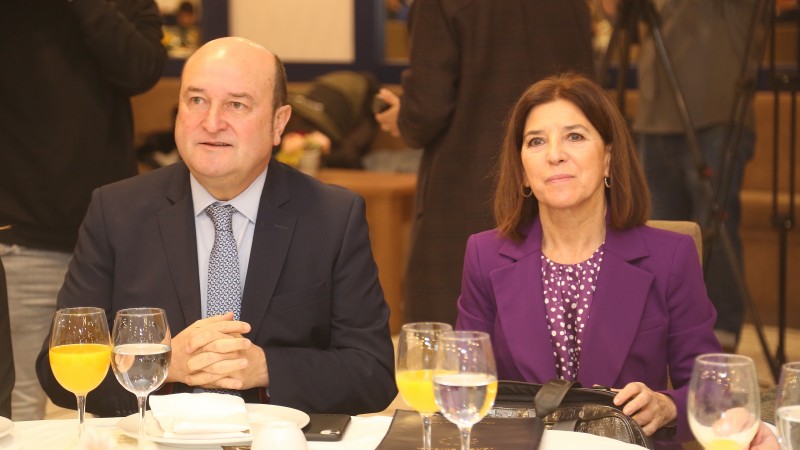 Izaskun Bilbao Barandika - Forum Europa Izaskun Bilbao Barandika - Forum Europa