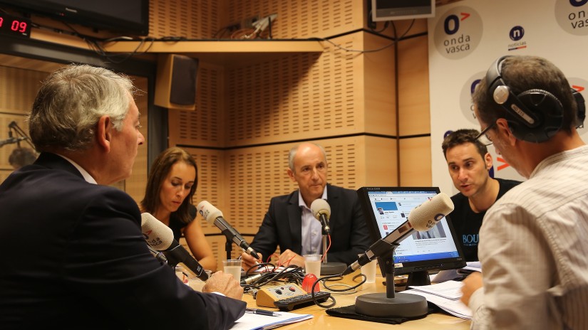 Erkoreka: ”Egin daitekeen apustu ekonomikorik handiena da hazkunde iraunkorrari eustea, gero eta enplegu gehiago eta hobea lortzea xede” Erkoreka: ”Egin daitekeen apustu ekonomikorik handiena da hazkunde iraunkorrari eustea, gero eta enplegu gehiago eta hobea lortzea xede”