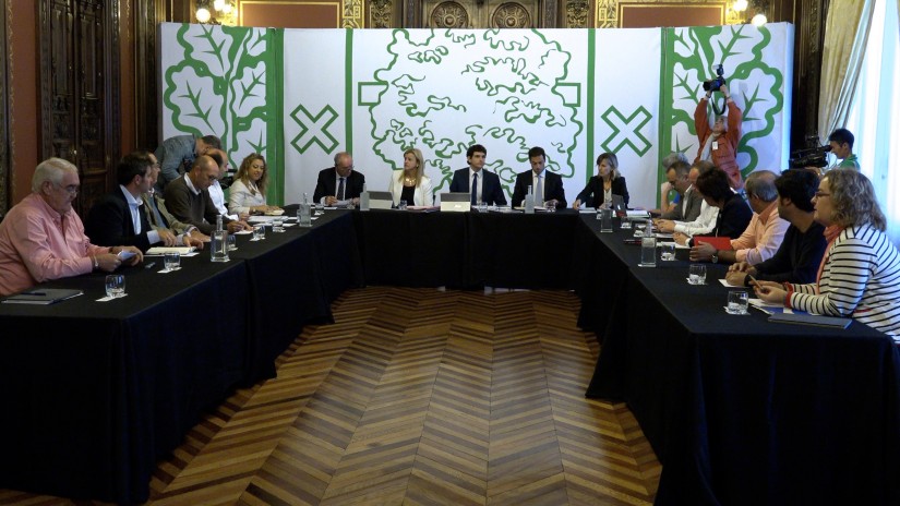 Rementeria propone a los alcaldes de Enkarterri impulsar un plan de estímulo para la zona para enero de 2018 Rementeria propone a los alcaldes de Enkarterri impulsar un plan de estímulo para la zona para enero de 2018