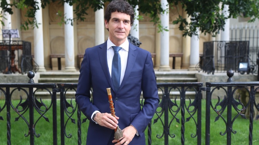 Gobernu paritarioa osatu du Unai Rementeriak berriro ahaldun nagusi aukeratua izan ostean, EAJ-PNVko 7 diputatu eta PSEko beste birekin Gobernu paritarioa osatu du Unai Rementeriak berriro ahaldun nagusi aukeratua izan ostean, EAJ-PNVko 7 diputatu eta PSEko beste birekin