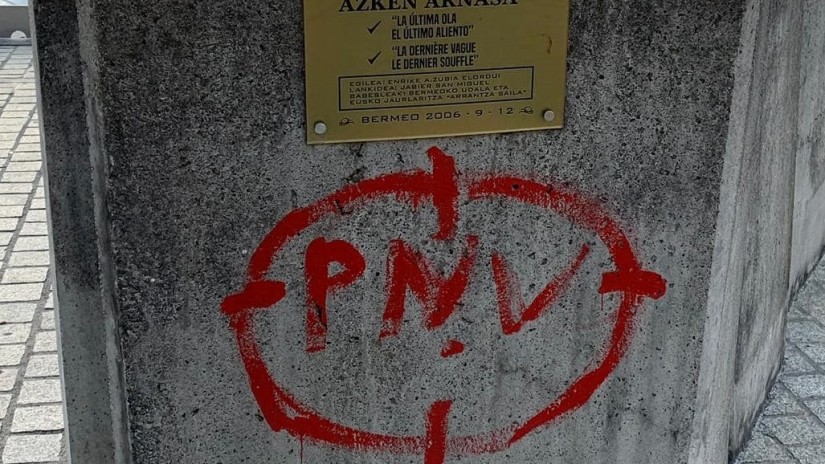 Bermeon EAJ-PNVren kontra agertu den pintada salatu du Bizkai Buru Batzarrak Bermeon EAJ-PNVren kontra agertu den pintada salatu du Bizkai Buru Batzarrak