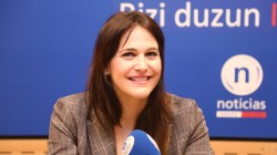 Leixuri Arrizabalagaren esanetan ezkerrekoen ardatzak ez du edukirik, eta “guztiz desegoki” jo du euskal hiritargoarentzat