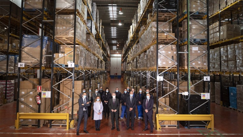 Euskadik bermatuta dauka 2021eko martxora arte COVID19-ari aurre egiteko 80 milioi eurotan baloratuta dagoen materialaren erreserba estrategikoa Euskadik bermatuta dauka 2021eko martxora arte COVID19-ari aurre egiteko 80 milioi eurotan baloratuta dagoen materialaren erreserba estrategikoa