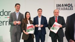 Pradalesek  Euskadiko ongizatea areagotzeko konpromisoen dekalogoa aurkeztu du Vitoria-Gasteizen