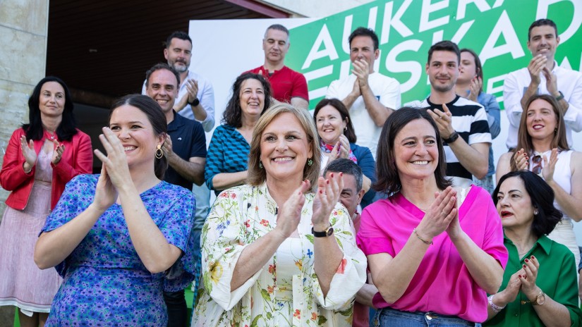 Maitane Ipiñazarrek Durangon aldarrikatu du EAJ-PNVk osasun publikoa hobetzeko konpromisoari eusten diola Maitane Ipiñazarrek Durangon aldarrikatu du EAJ-PNVk osasun publikoa hobetzeko konpromisoari eusten diola