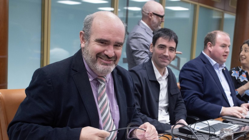EAJ-PNVk laguntza eraginkorrak bultzatuko ditu, gazteen bizi proiektuak garatzea ahalbidetzen dutenak EAJ-PNVk laguntza eraginkorrak bultzatuko ditu, gazteen bizi proiektuak garatzea ahalbidetzen dutenak